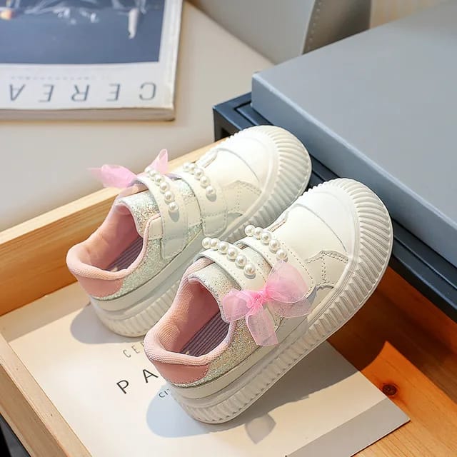 New Fashion Trendy Girls Sneakers Casual